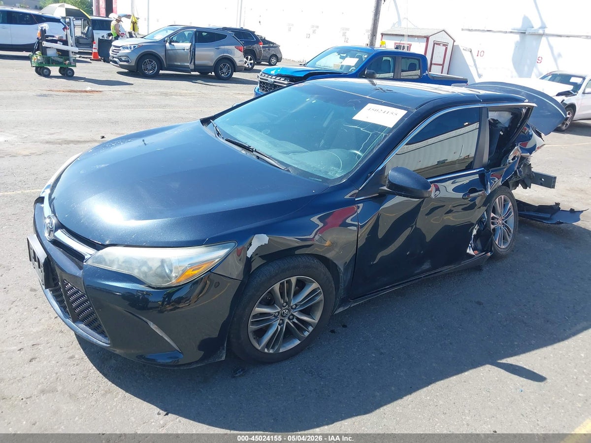 2016 TOYOTA CAMRY SE — снимка 2