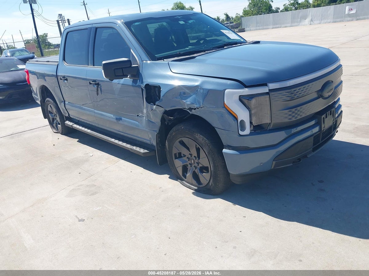 2023 FORD F-150 LIGHTNING XLT