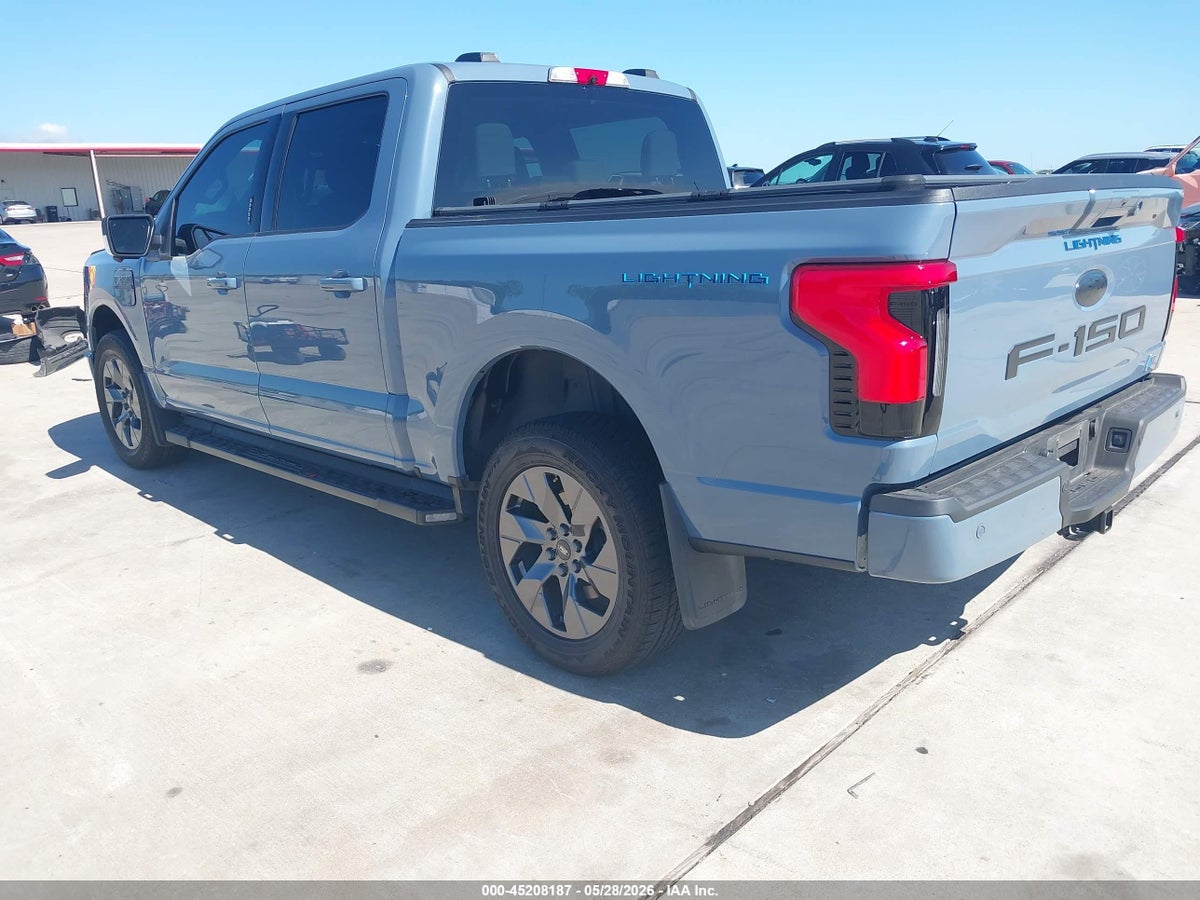 2023 FORD F-150 LIGHTNING XLT — снимка 3