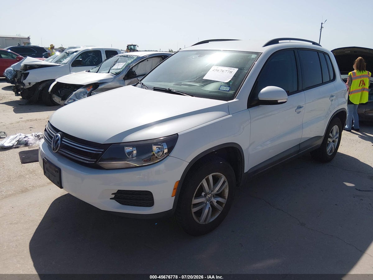 2016 VOLKSWAGEN TIGUAN S — снимка 2