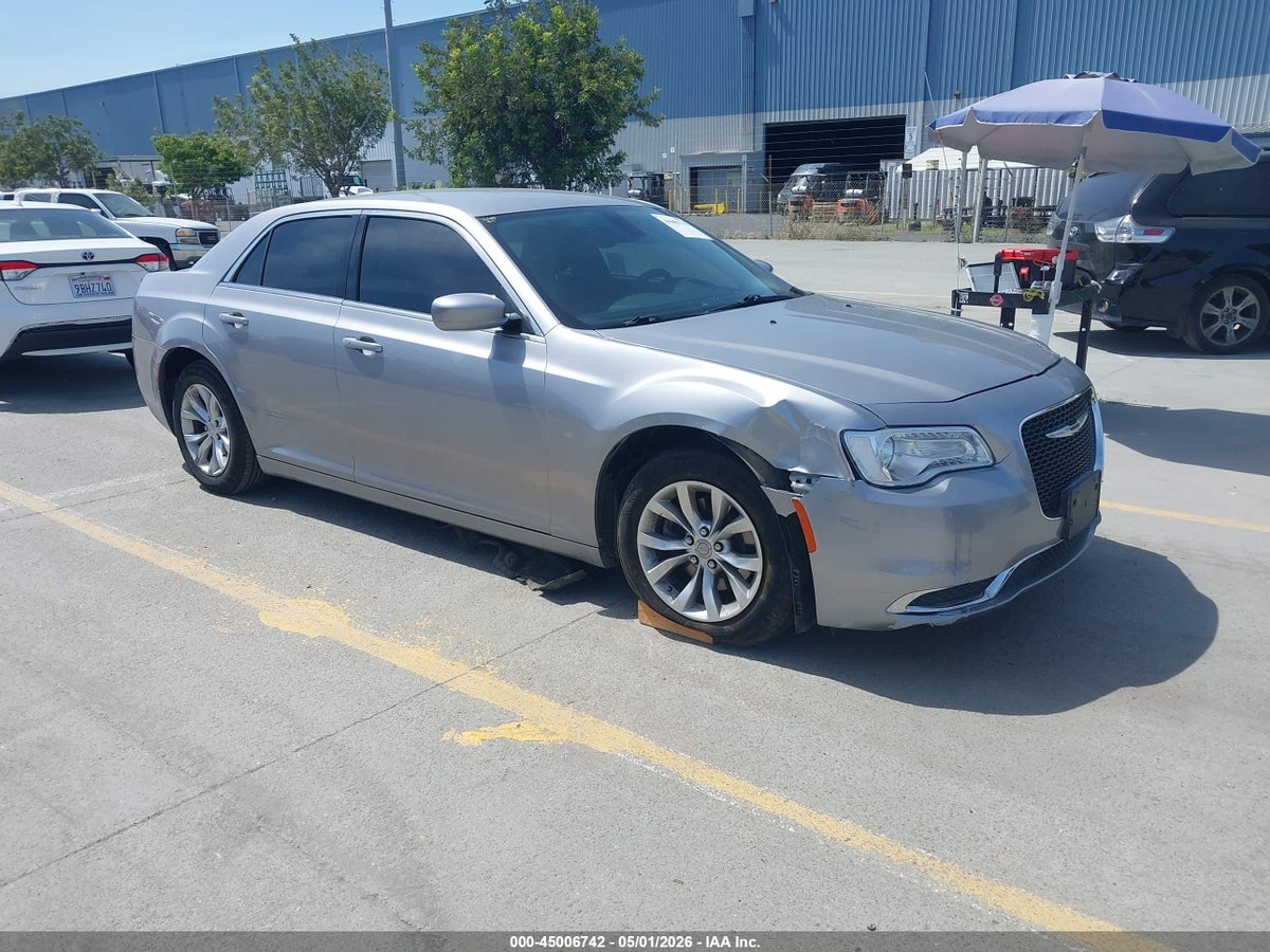2015 CHRYSLER 300 LIMITED