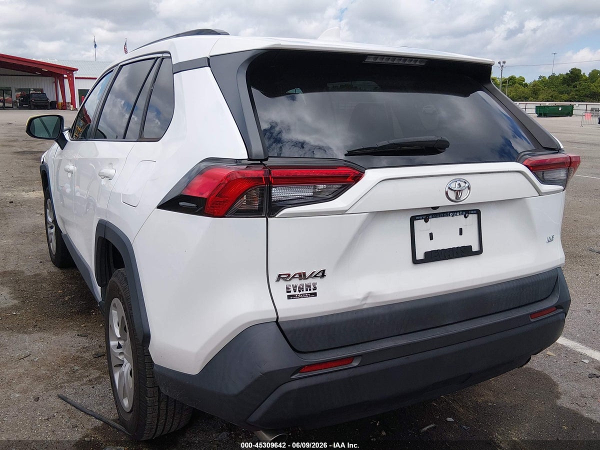 2020 TOYOTA RAV4 LE — снимка 3