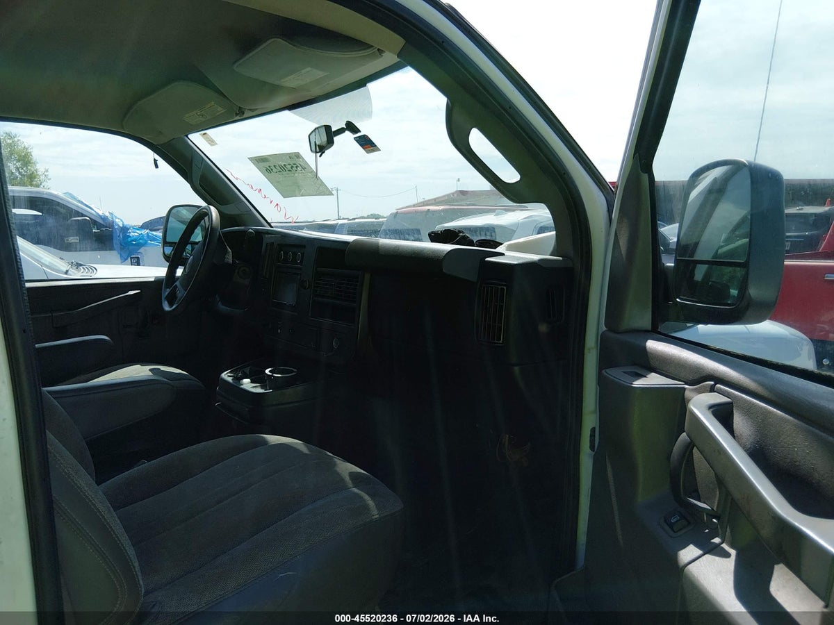 2017 GMC SAVANA 2500 WORK VAN — снимка 5
