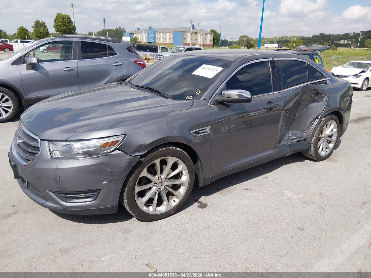 2013 FORD TAURUS LIMITED — снимка 2