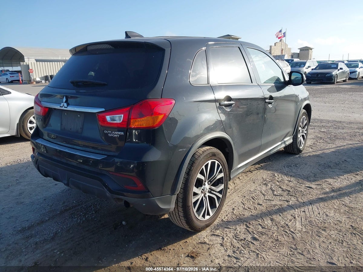 2018 MITSUBISHI OUTLANDER SPORT 2.0 ES — снимка 4