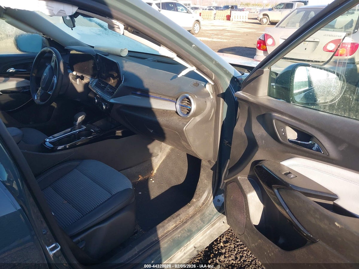 2025 CHEVROLET TRAX FWD LT — снимка 5