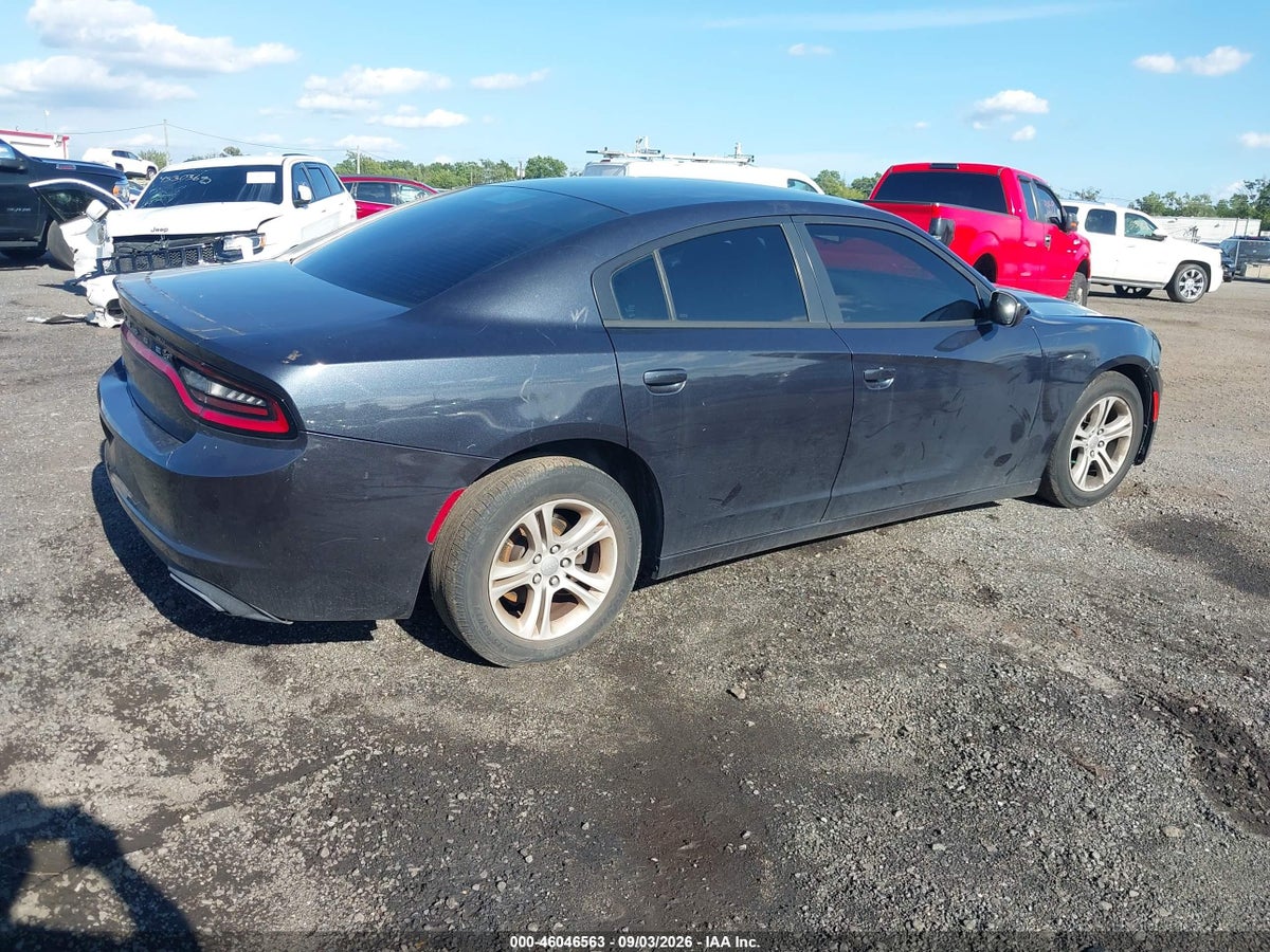 2017 DODGE CHARGER SE RWD — снимка 4