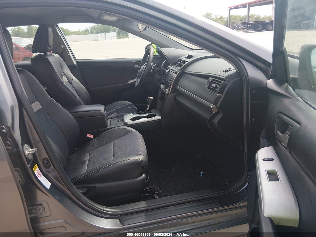 2013 TOYOTA CAMRY SE — снимка 5