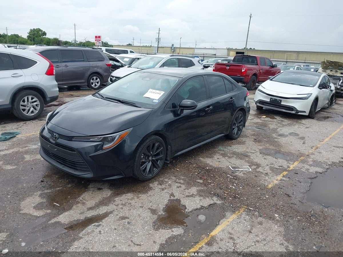 2025 TOYOTA COROLLA LE — снимка 2