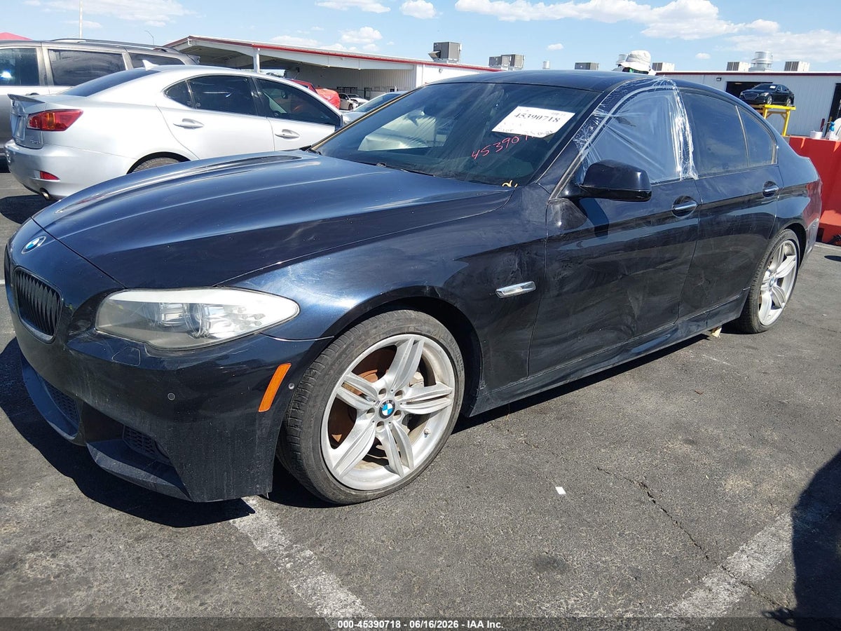 2013 BMW 550I — снимка 2