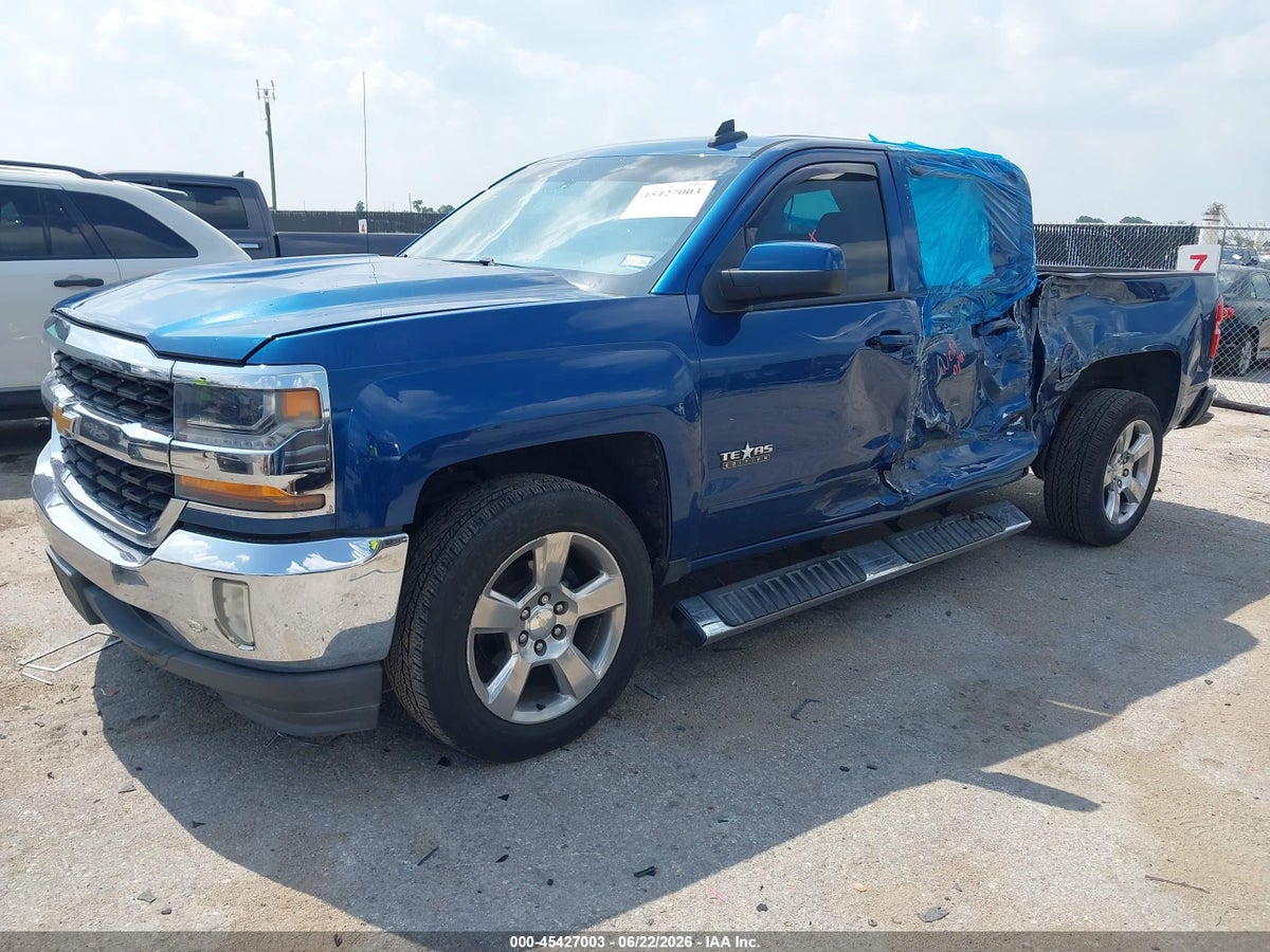 2017 CHEVROLET SILVERADO 1500 LT — снимка 2
