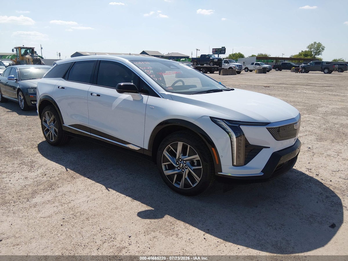 2026 CADILLAC OPTIQ LUXURY