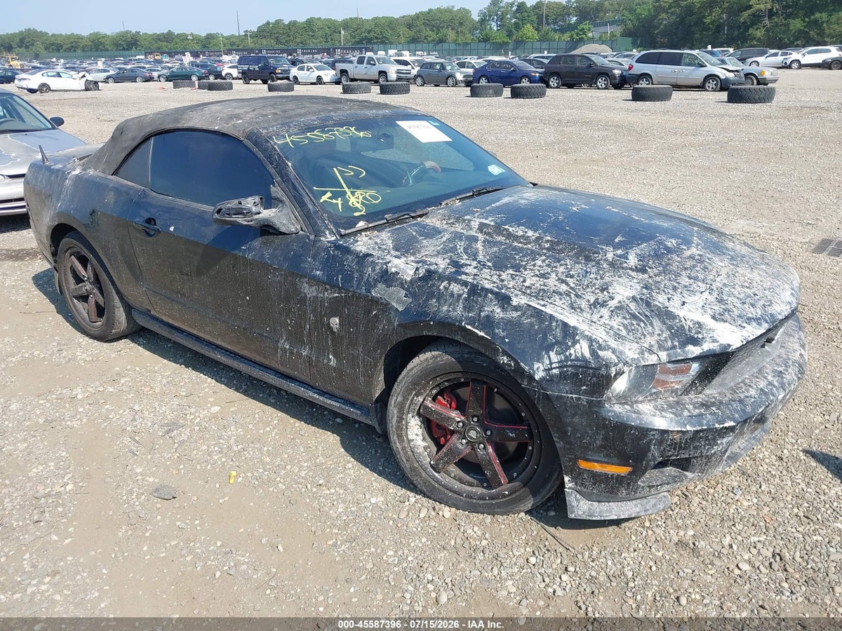 2012 FORD MUSTANG V6