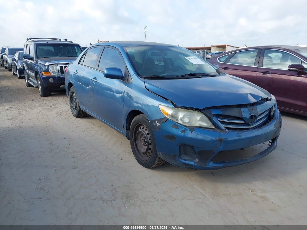 2013 TOYOTA COROLLA LE