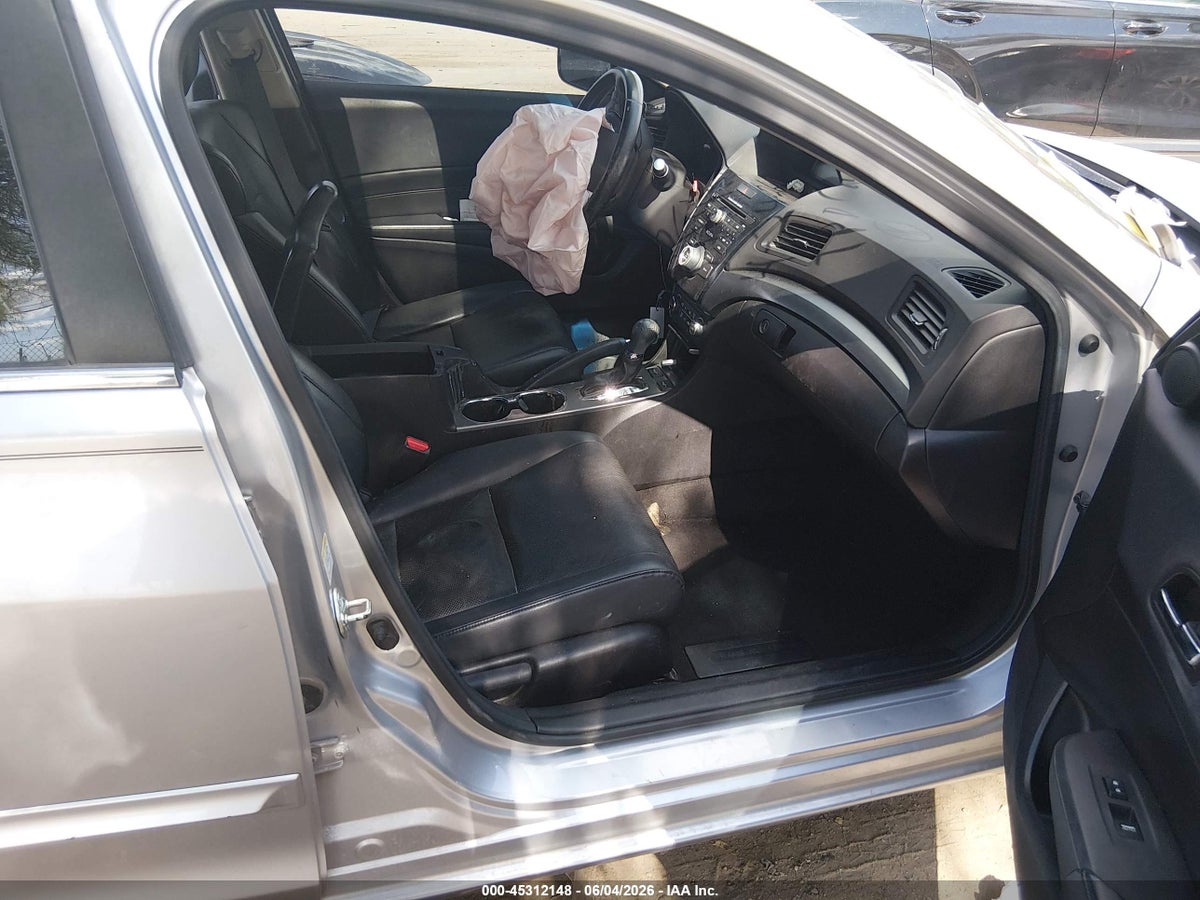 2013 ACURA ILX 2.0L — снимка 5