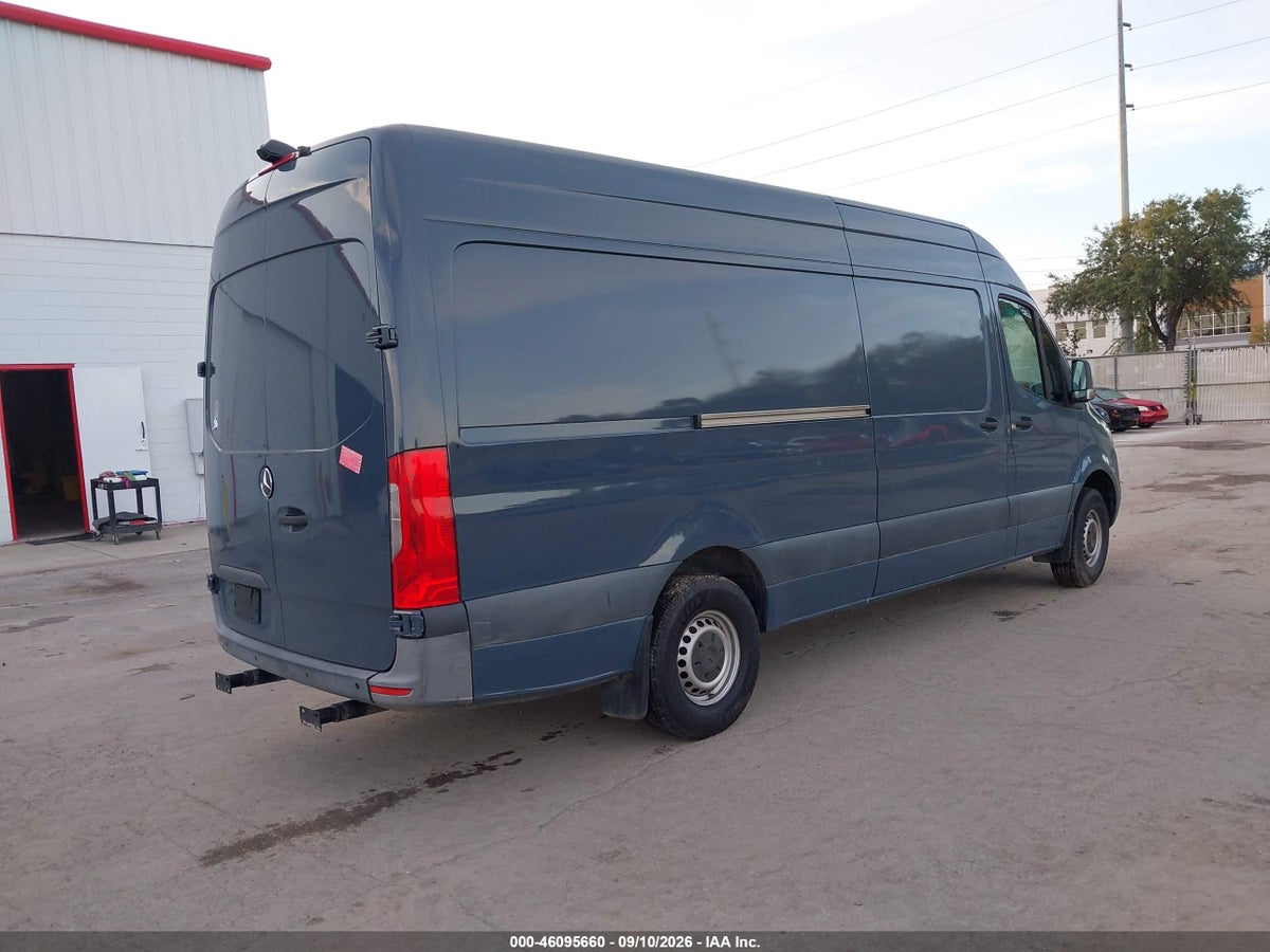 2019 MERCEDES-BENZ SPRINTER 2500 HIGH ROOF V6 — снимка 4