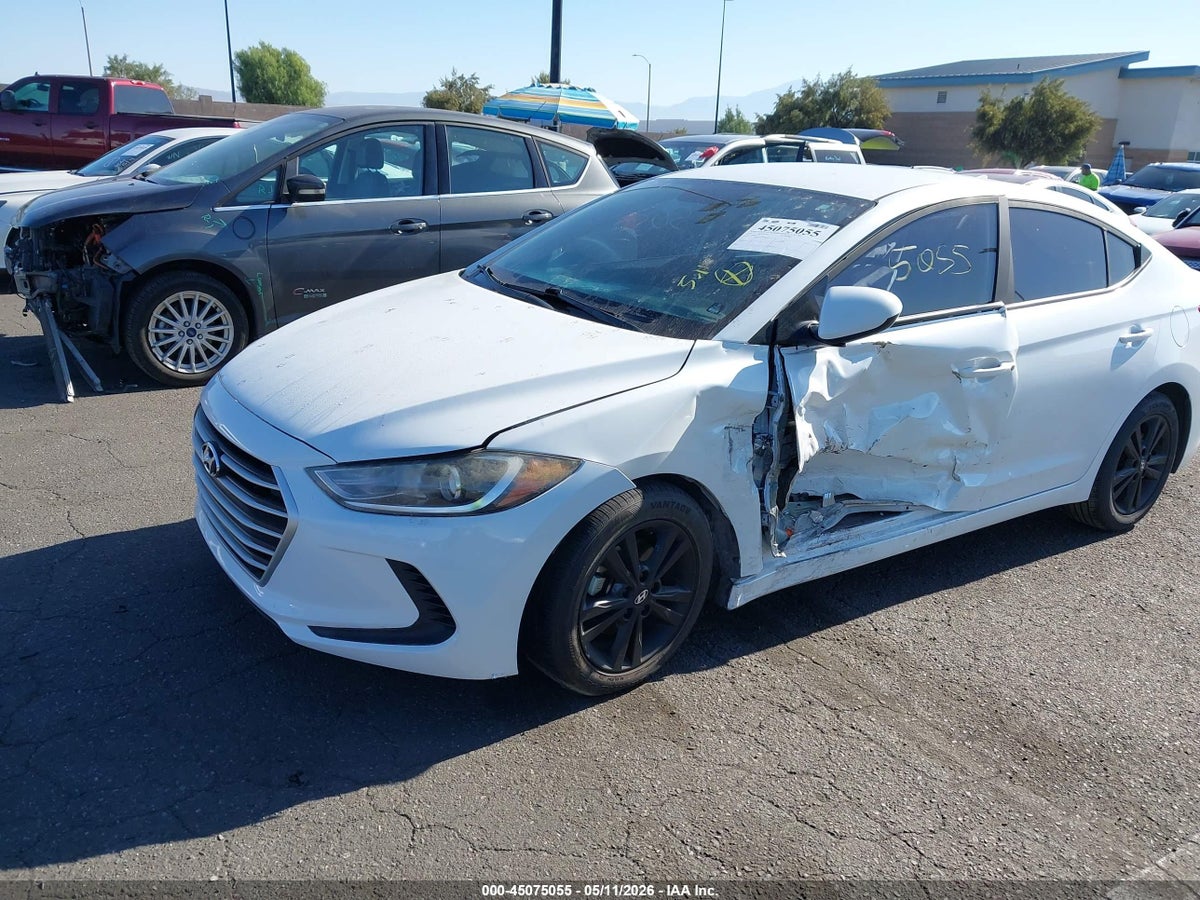 2018 HYUNDAI ELANTRA SEL — снимка 2
