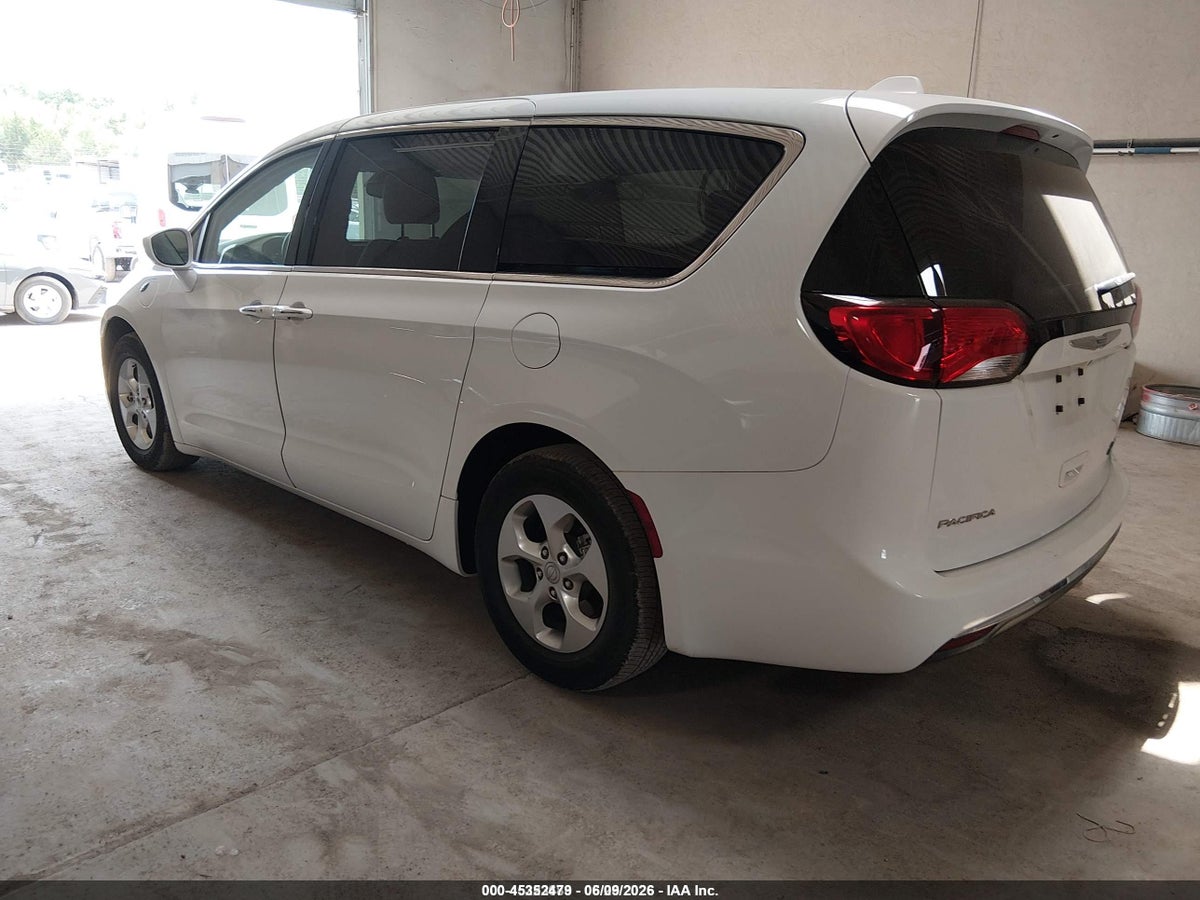 2017 CHRYSLER PACIFICA HYBRID TOURING PLUS — снимка 3