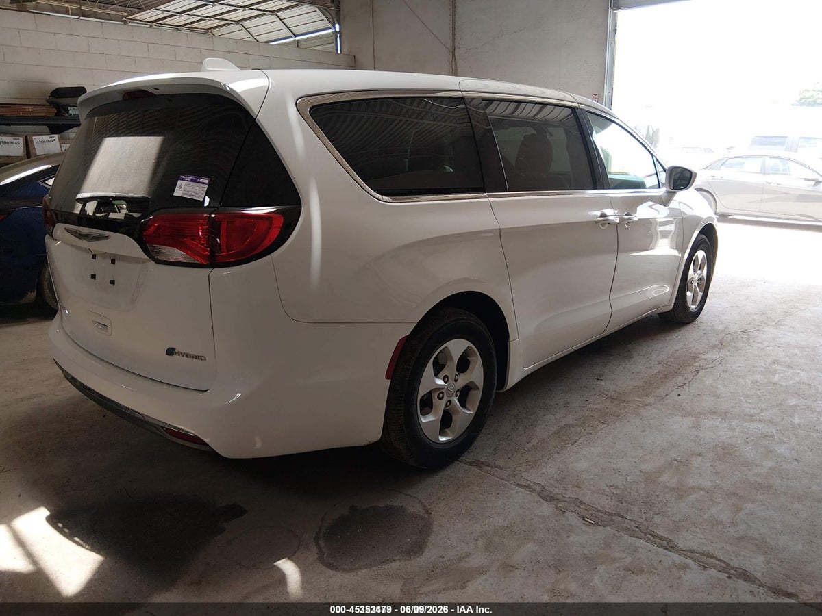 2017 CHRYSLER PACIFICA HYBRID TOURING PLUS — снимка 4