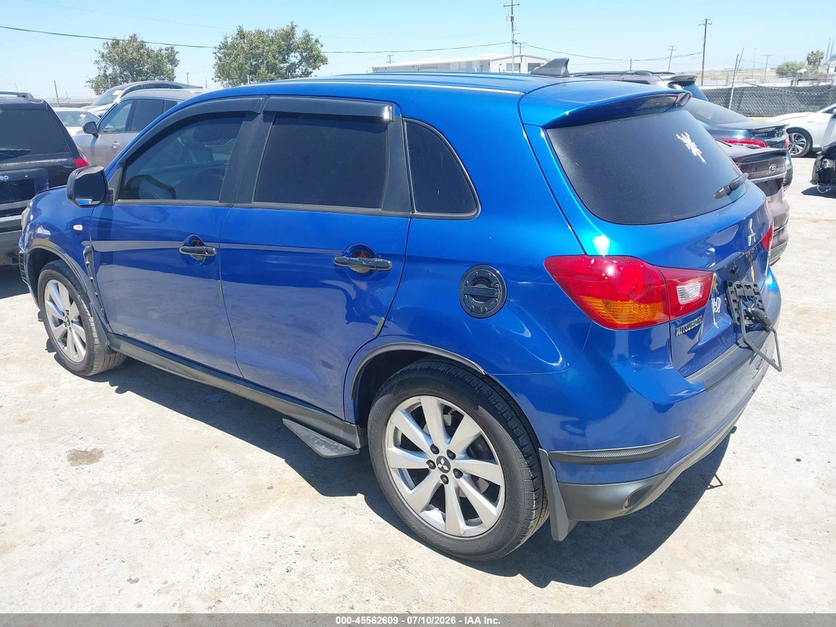 2015 MITSUBISHI OUTLANDER SPORT ES — снимка 3