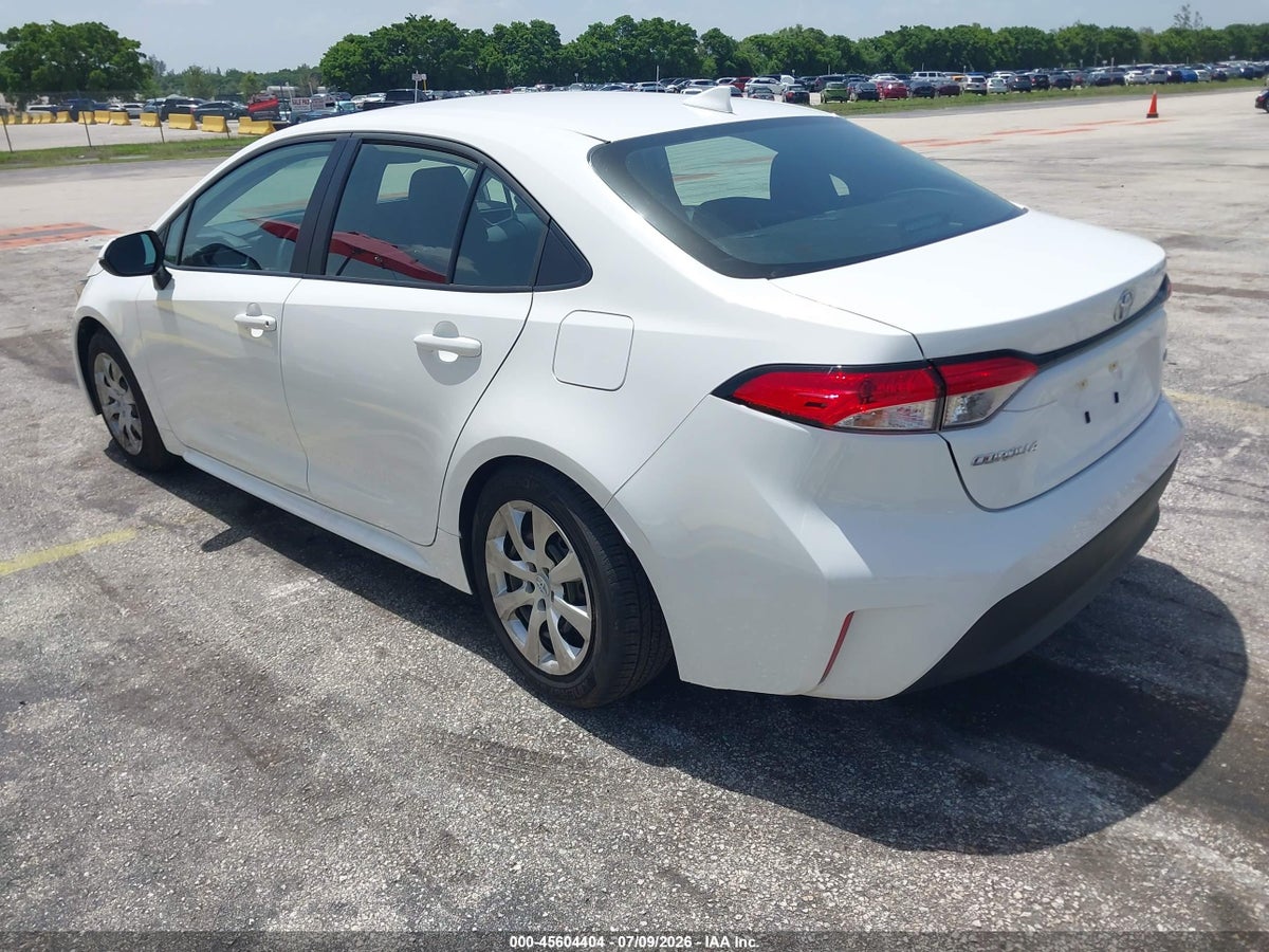 2026 TOYOTA COROLLA LE — снимка 3