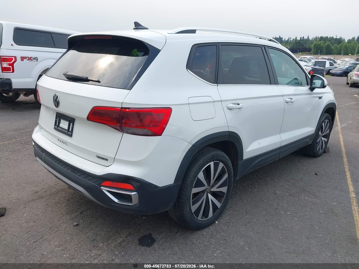 2022 VOLKSWAGEN TAOS 1.5T SE — снимка 4