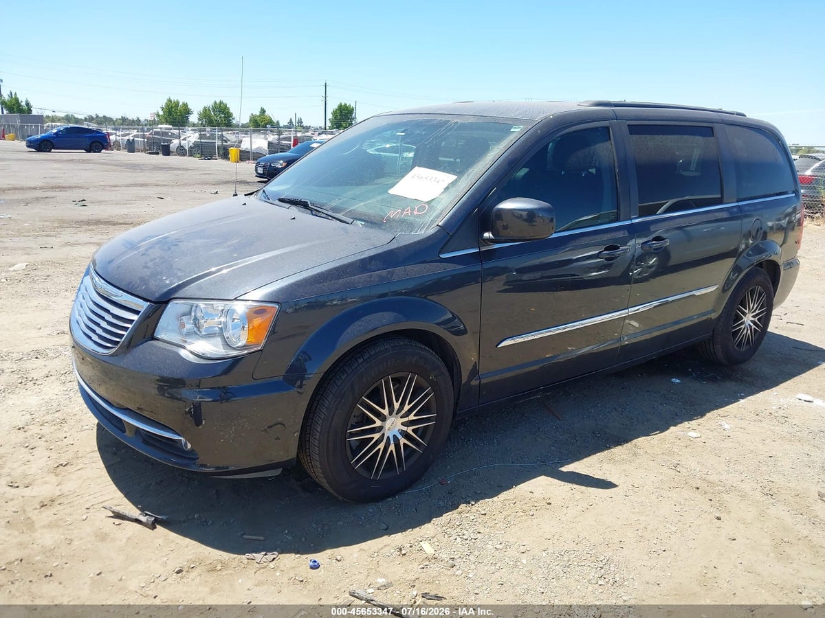 2014 CHRYSLER TOWN & COUNTRY TOURING — снимка 2