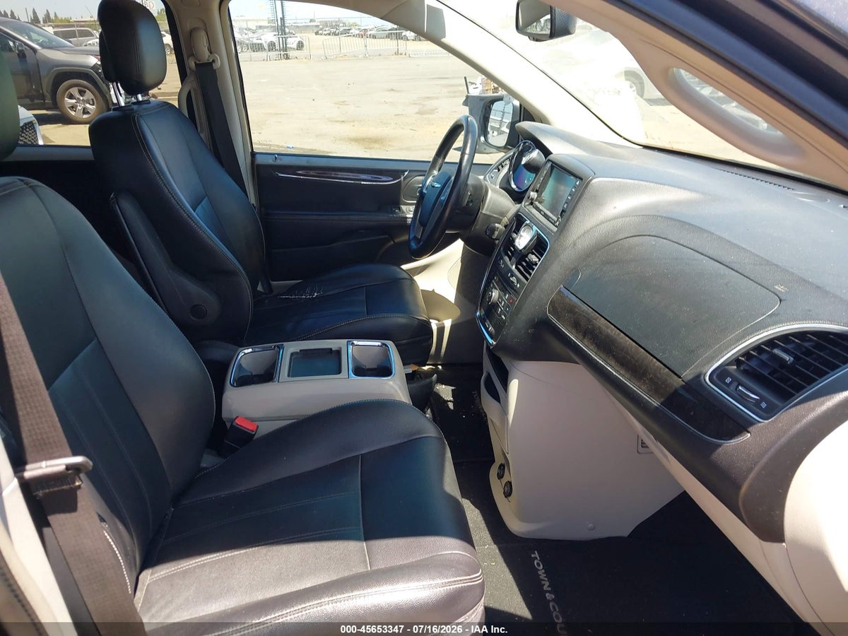 2014 CHRYSLER TOWN & COUNTRY TOURING — снимка 5
