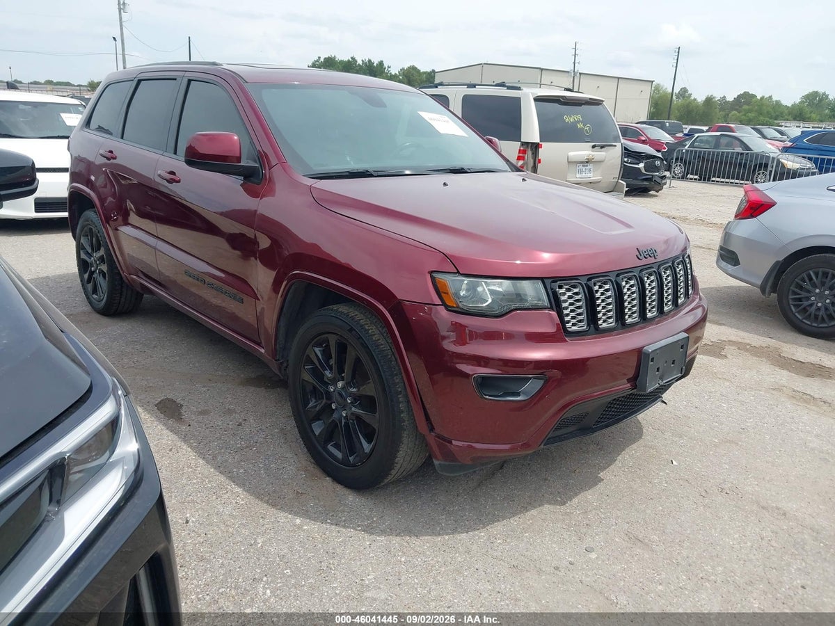 2017 JEEP GRAND CHEROKEE ALTITUDE 4X2