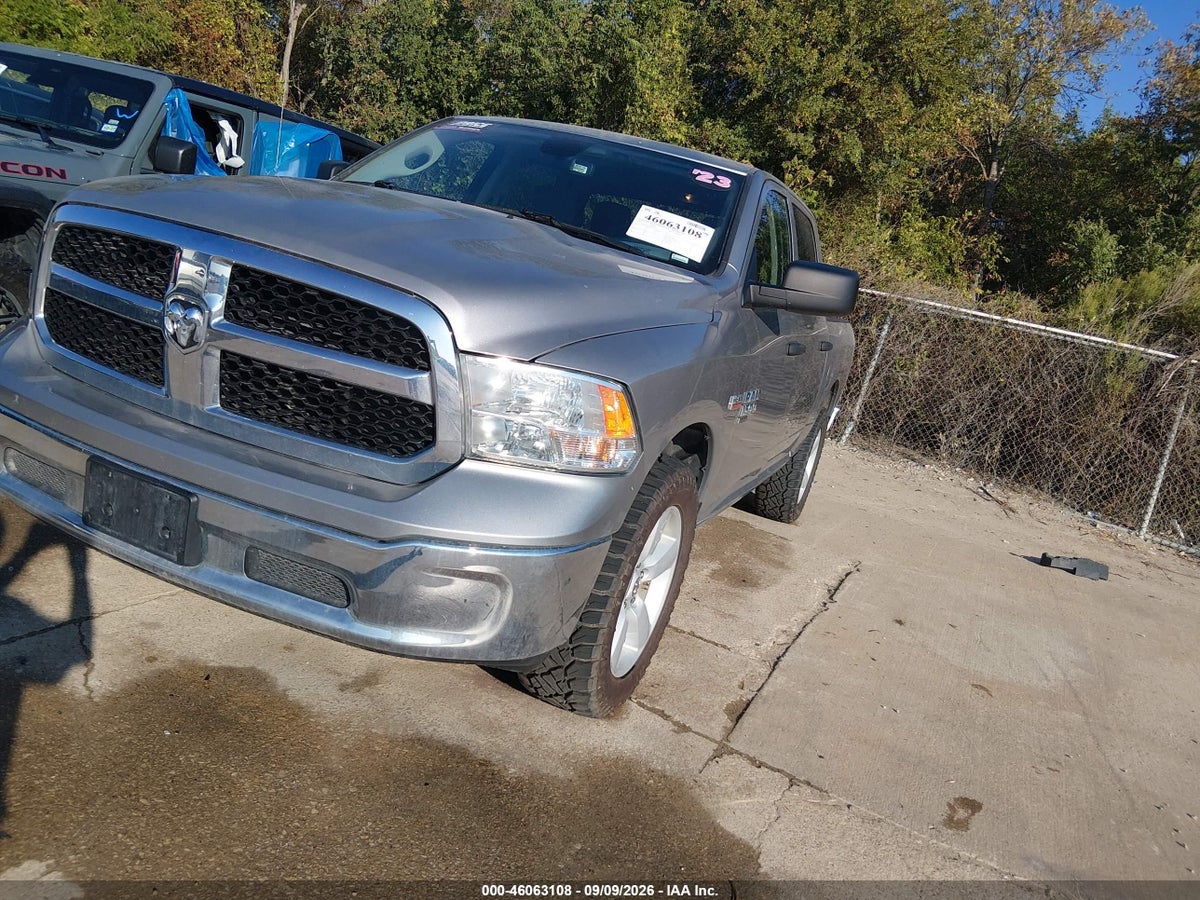 2023 RAM 1500 CLASSIC SLT — снимка 2