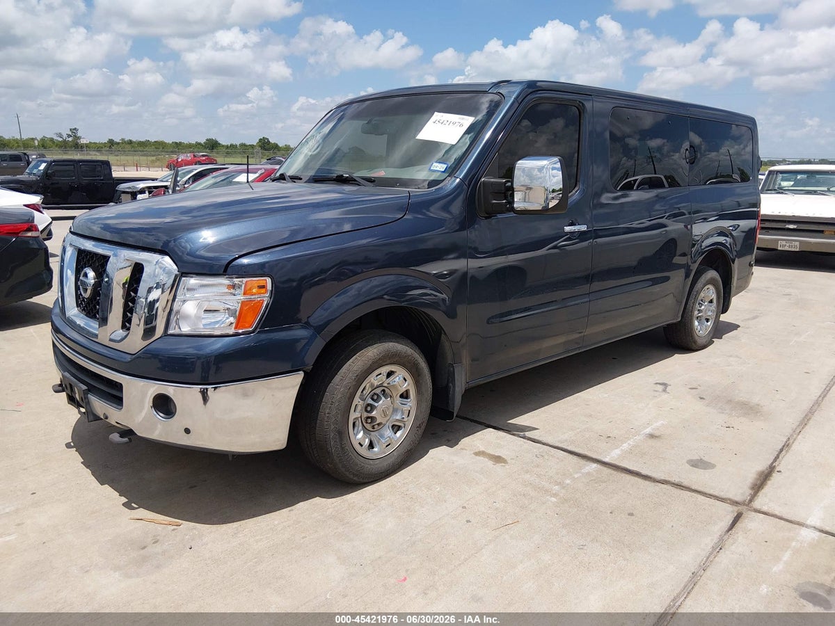 2016 NISSAN NV PASSENGER NV3500 HD SL V8 — снимка 2