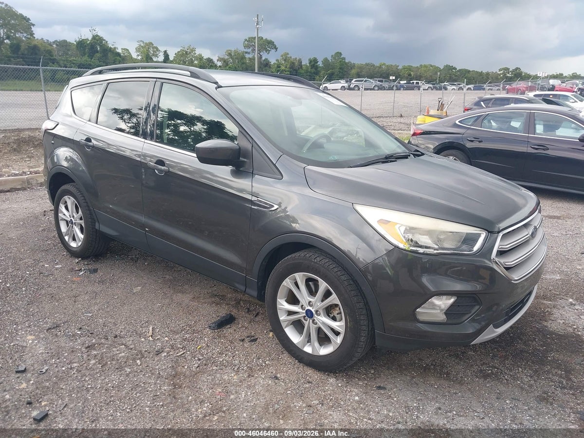 2018 FORD ESCAPE SE