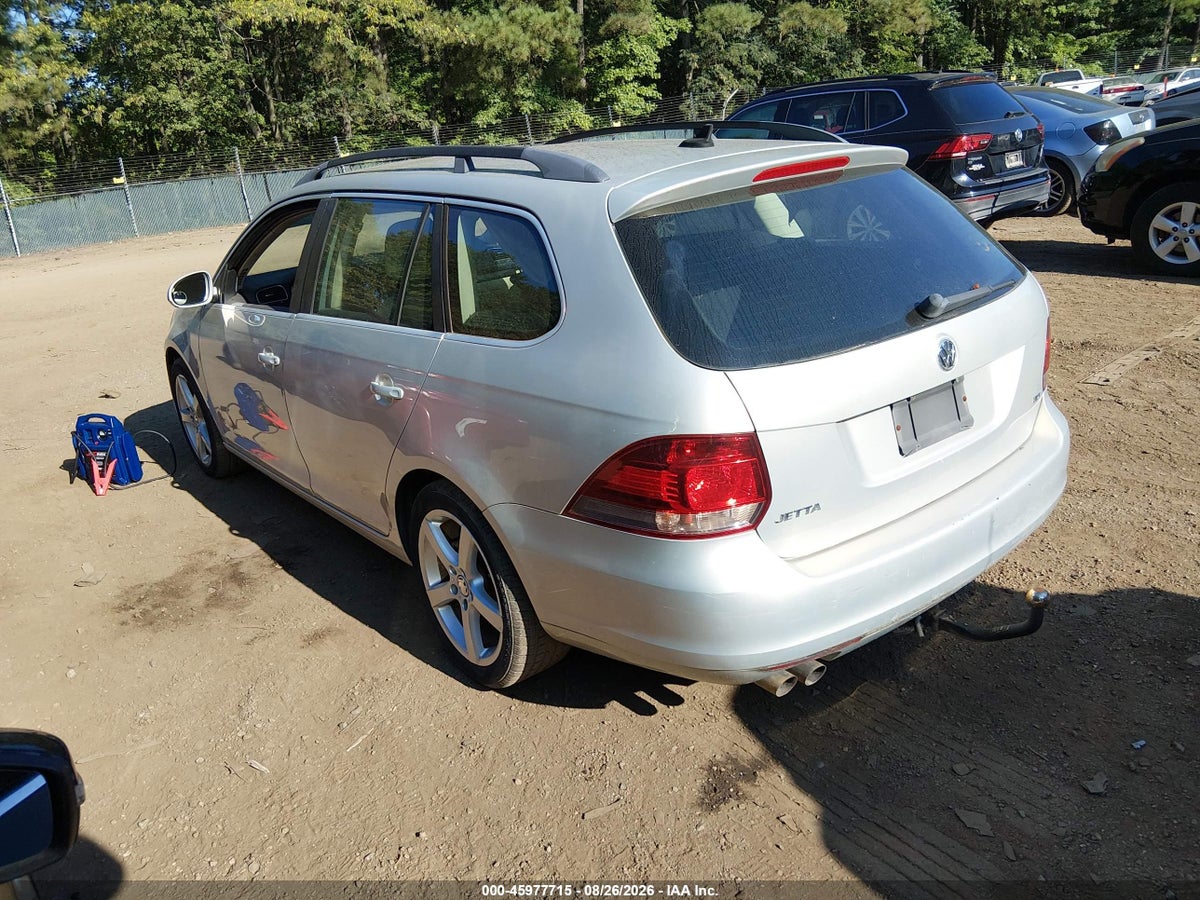 2010 VOLKSWAGEN JETTA TDI — снимка 3