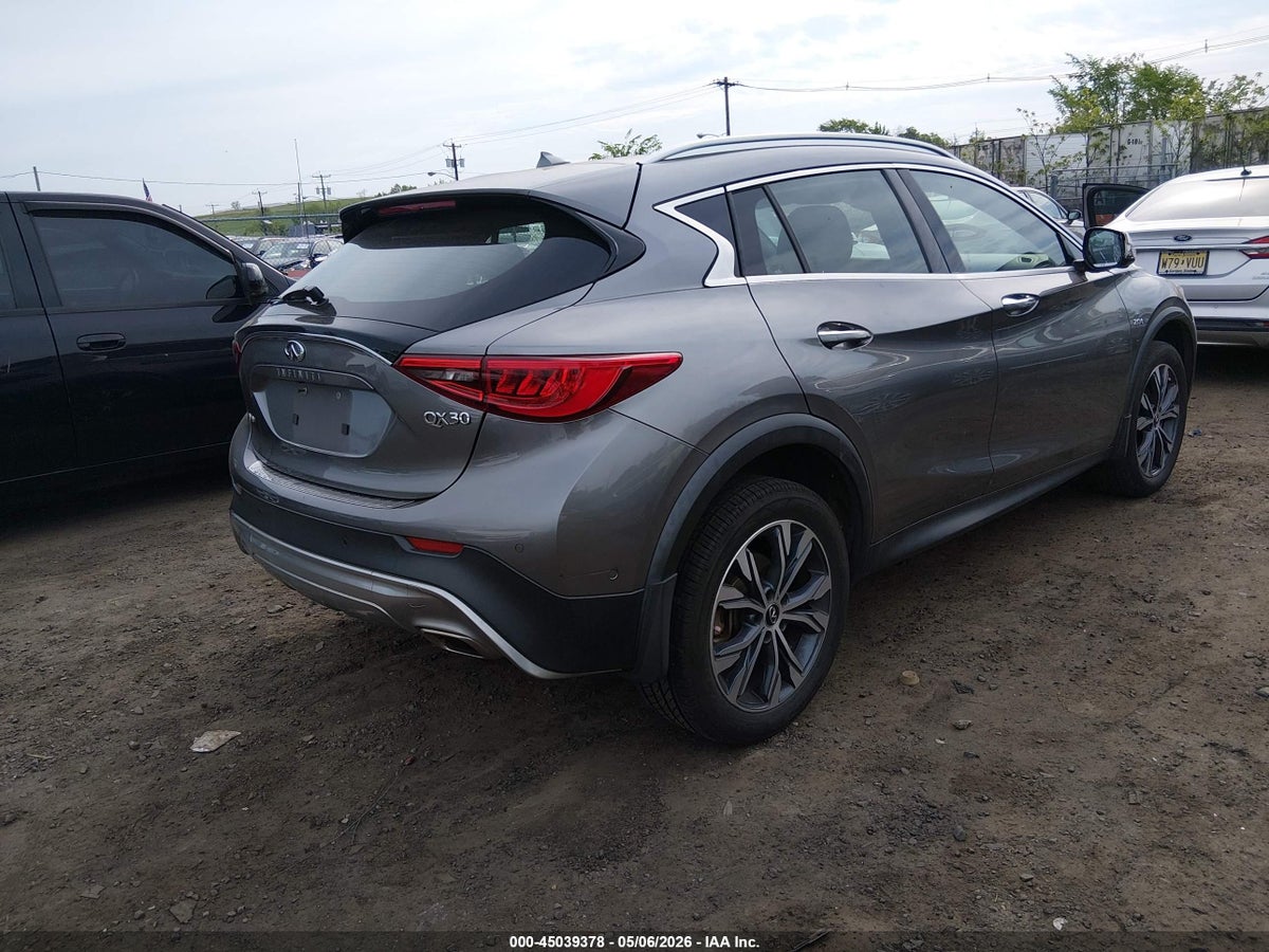 2017 INFINITI QX30 PREMIUM — снимка 4