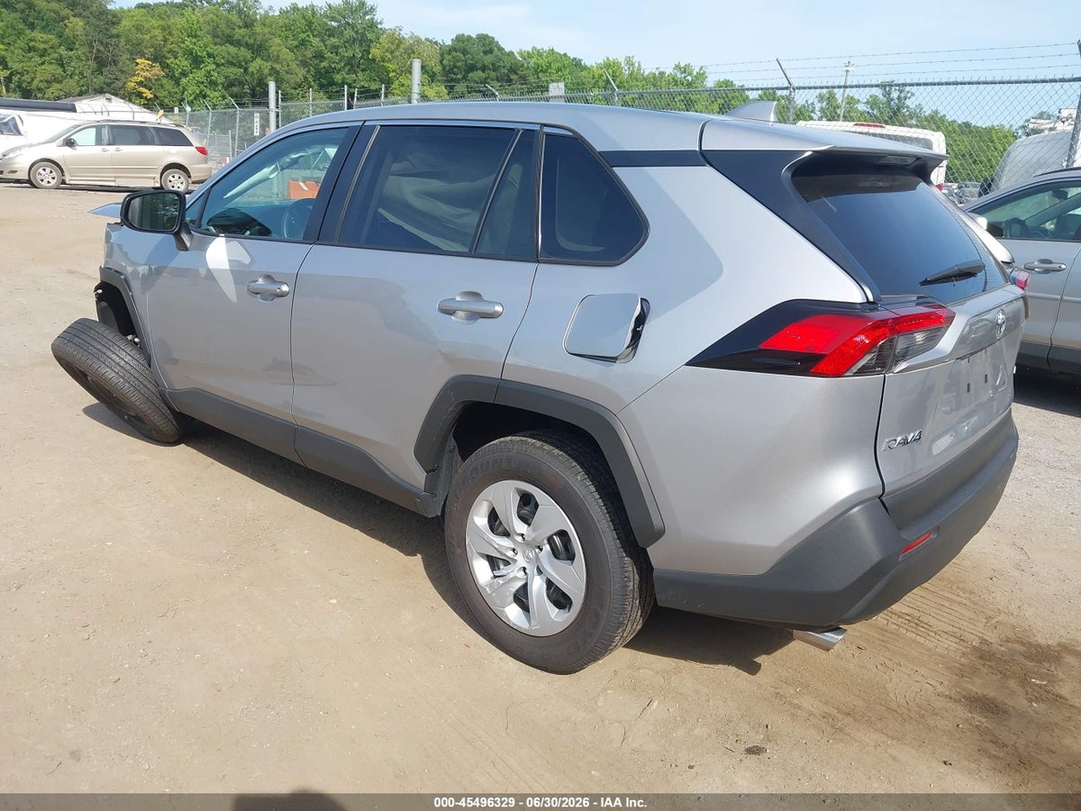 2025 TOYOTA RAV4 LE — снимка 3