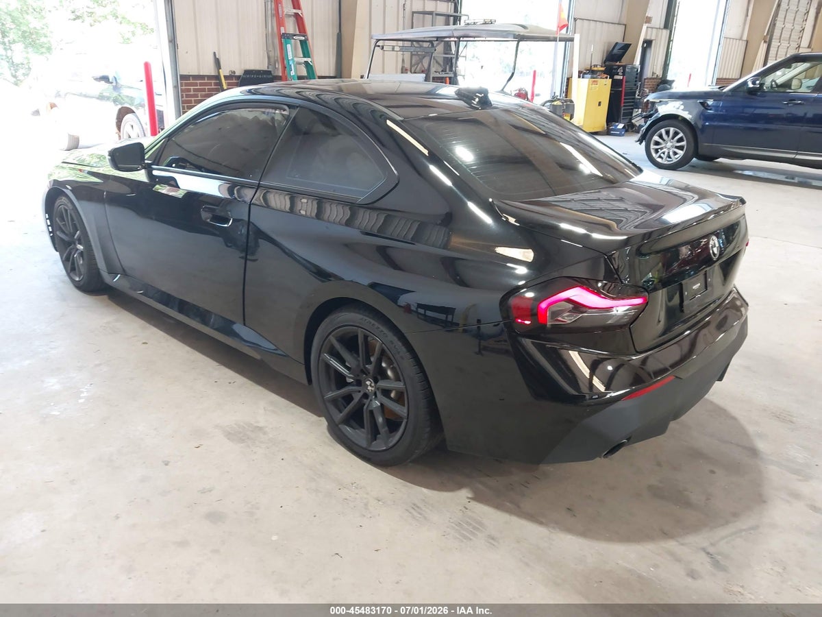 2022 BMW 230 I — снимка 3