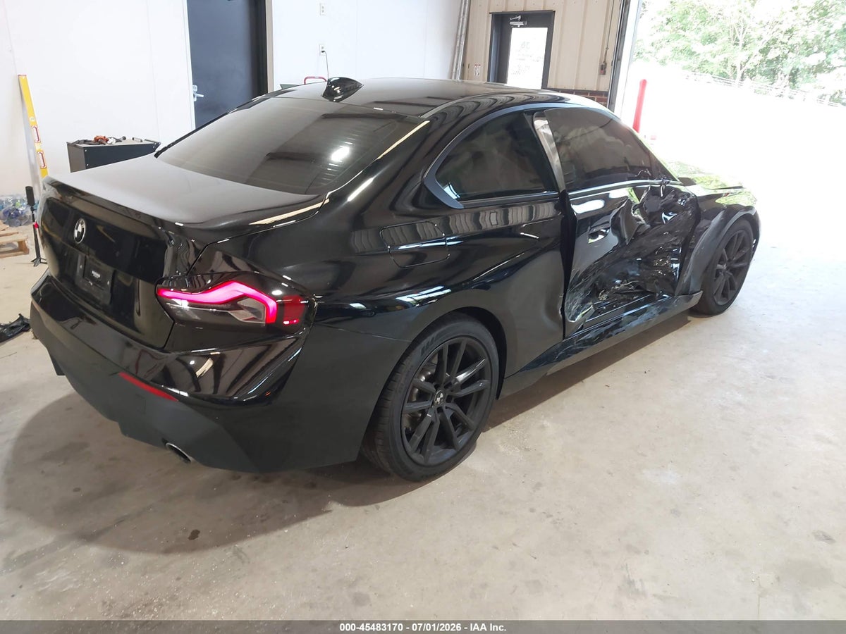 2022 BMW 230 I — снимка 4