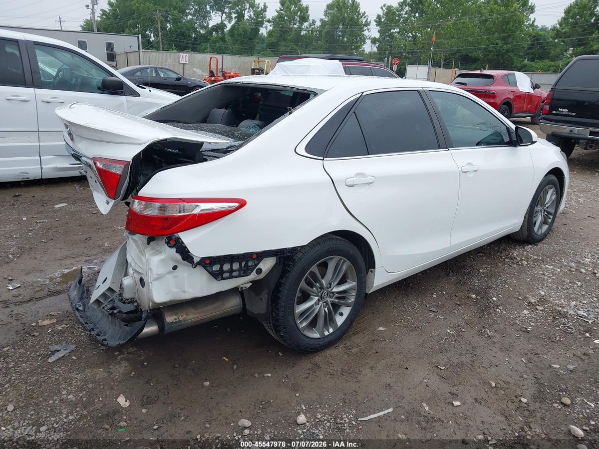 2017 TOYOTA CAMRY SE — снимка 4