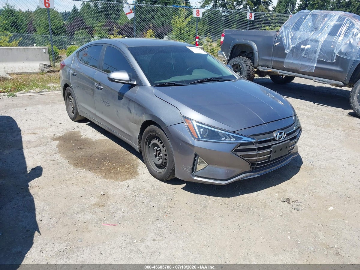 2019 HYUNDAI ELANTRA SE