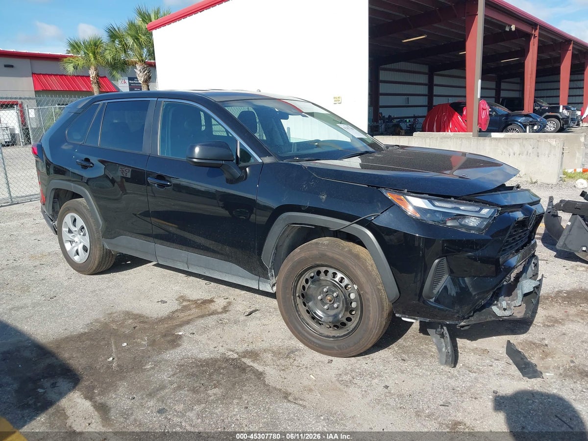 2025 TOYOTA RAV4 LE