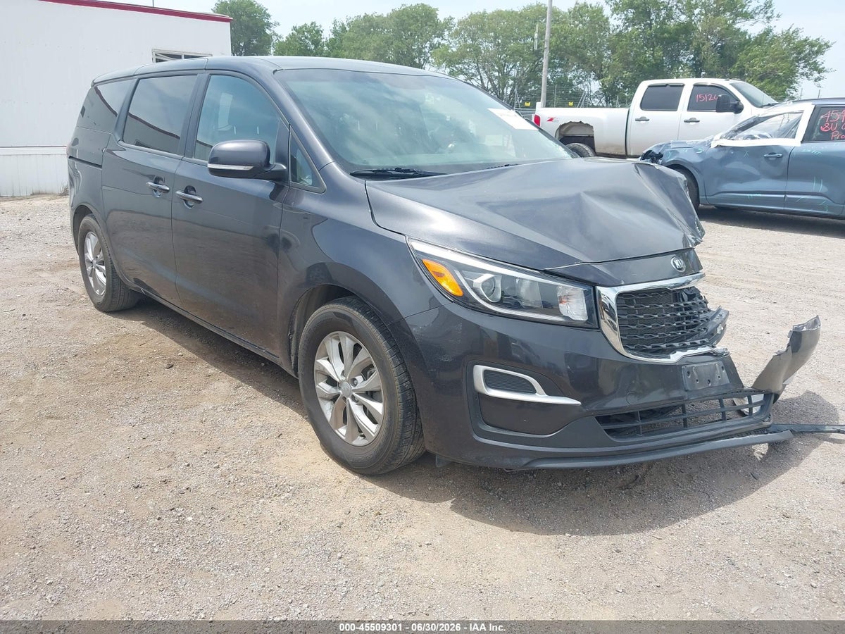 2019 KIA SEDONA LX