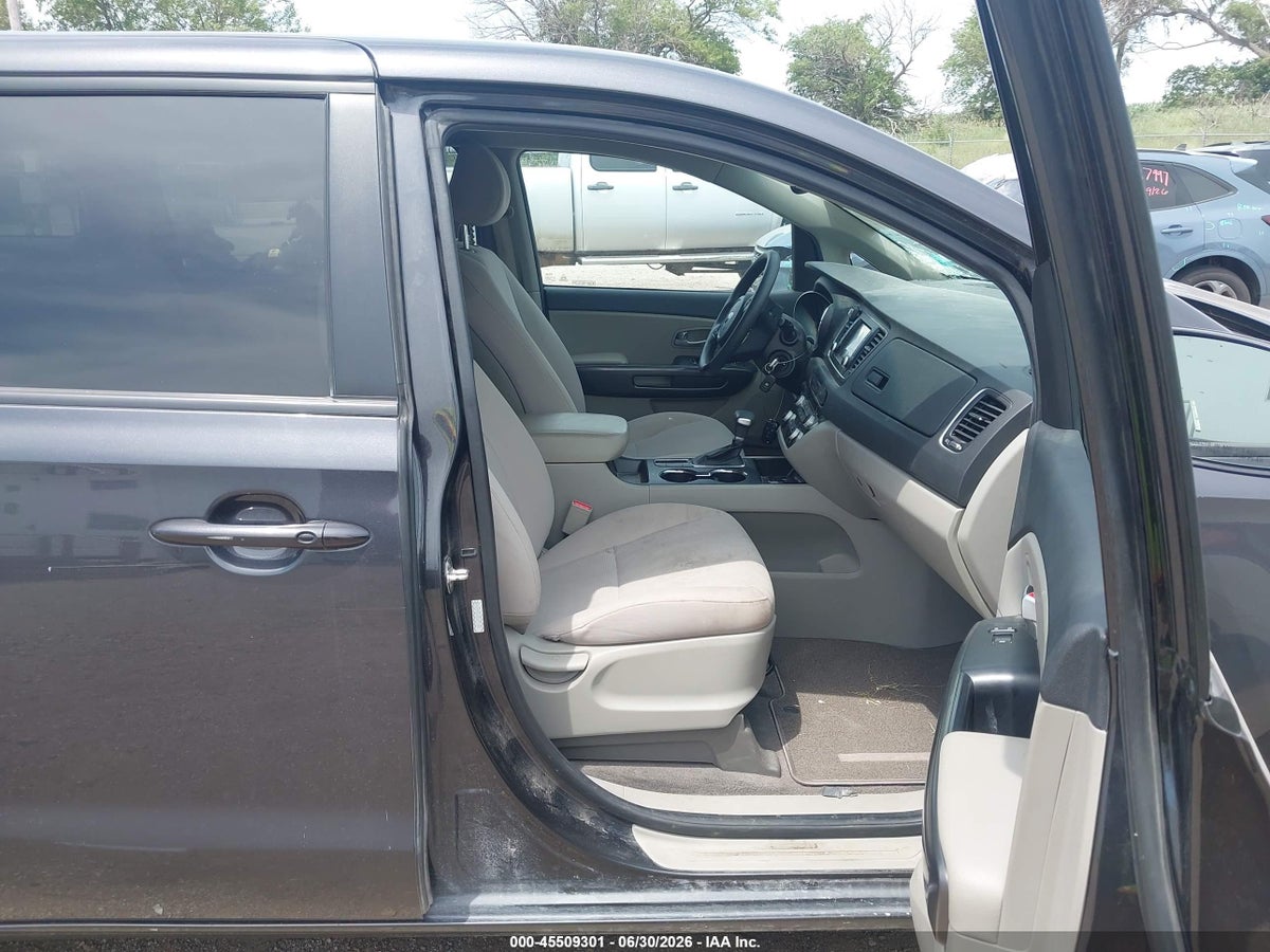 2019 KIA SEDONA LX — снимка 5