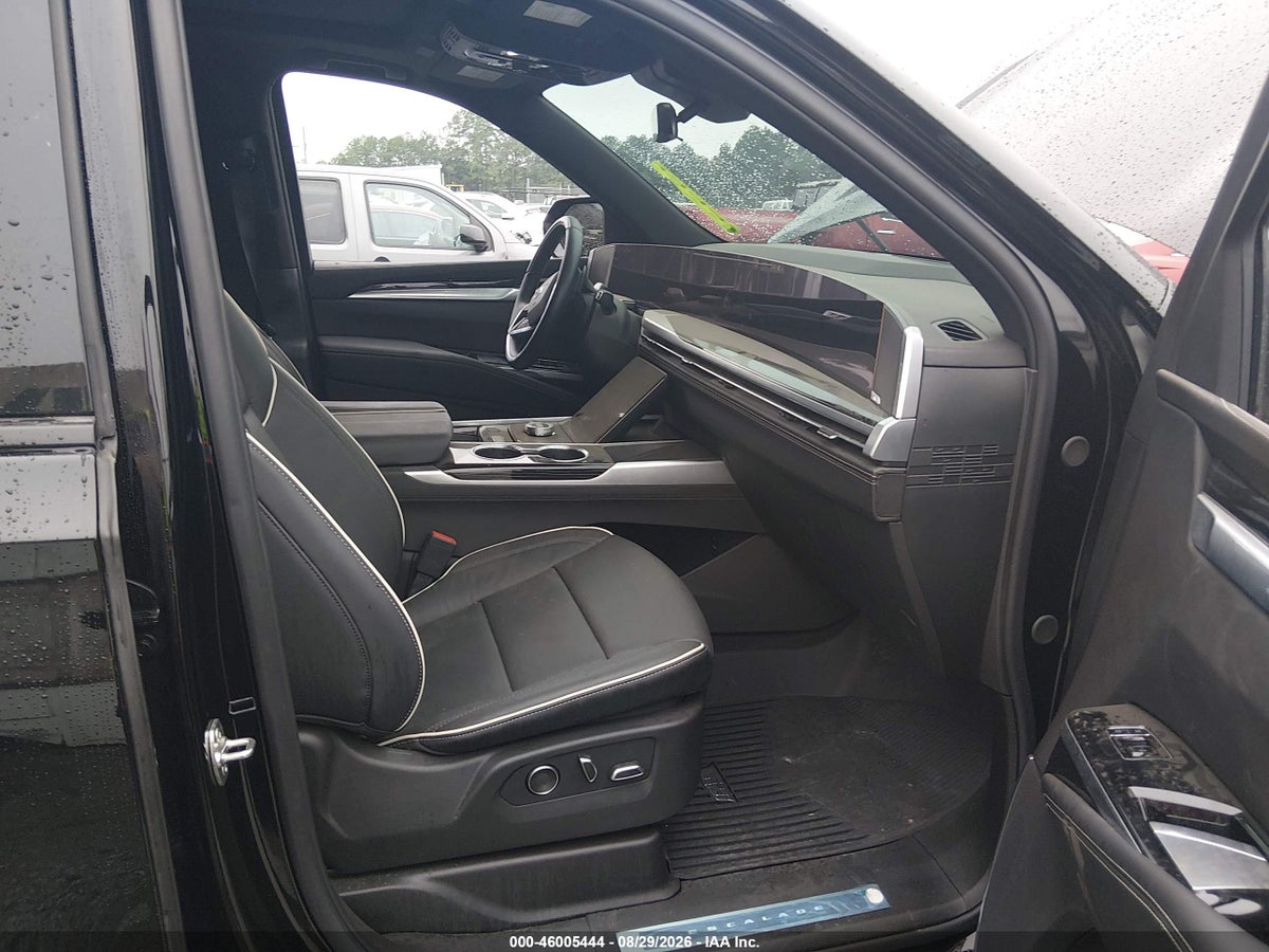 2026 CADILLAC ESCALADE SPORT — photo 5