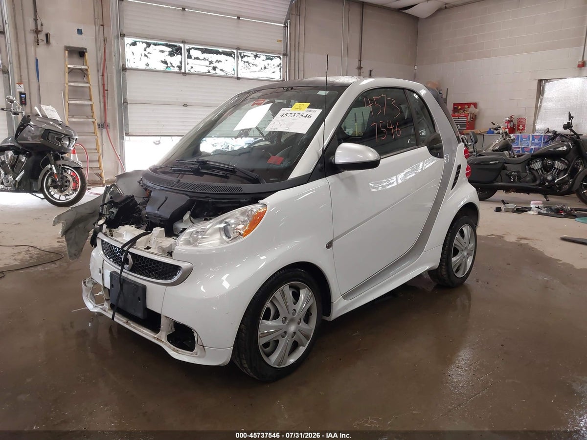 2015 SMART FORTWO PURE — photo 2