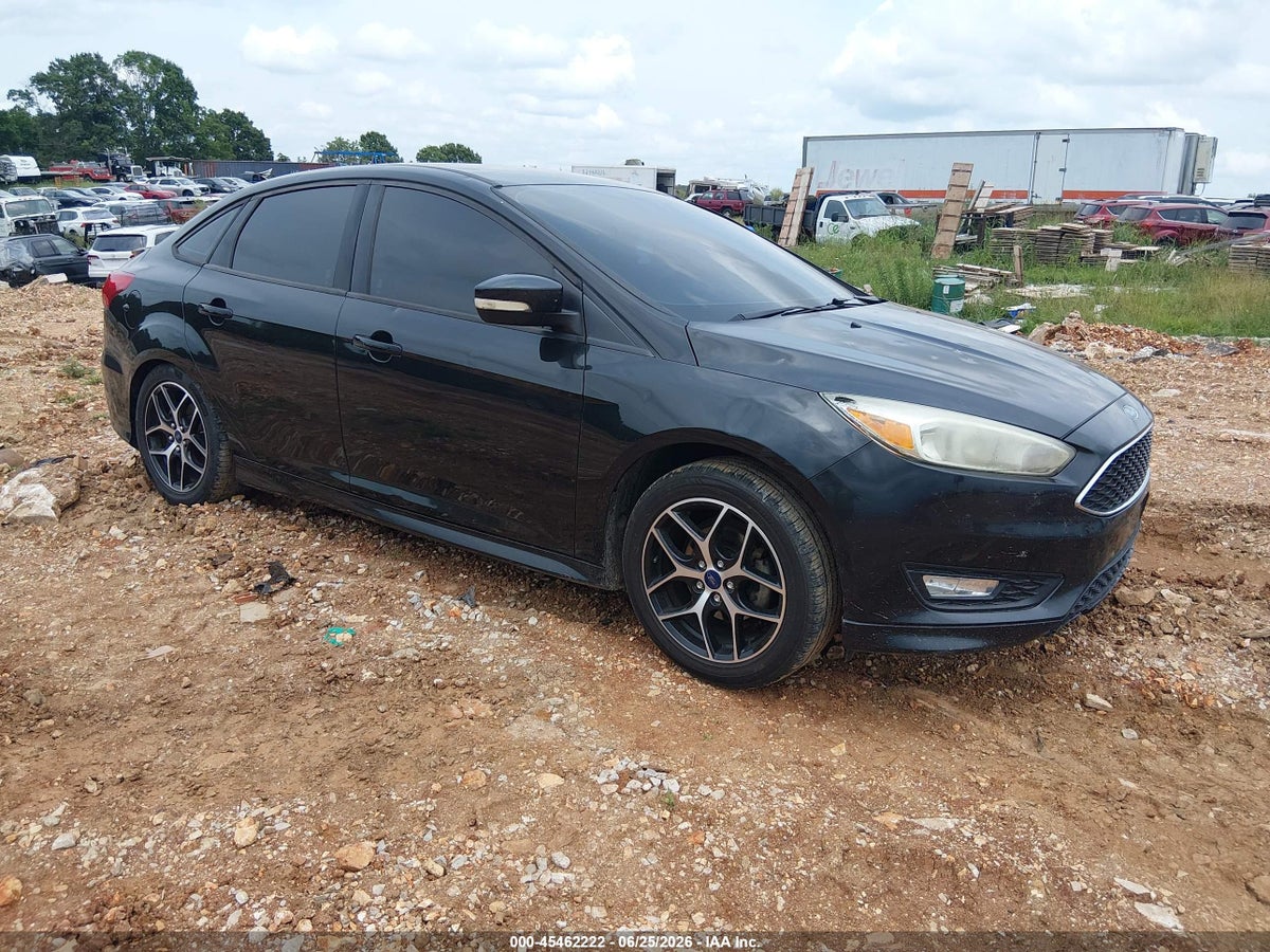 2015 FORD FOCUS SE