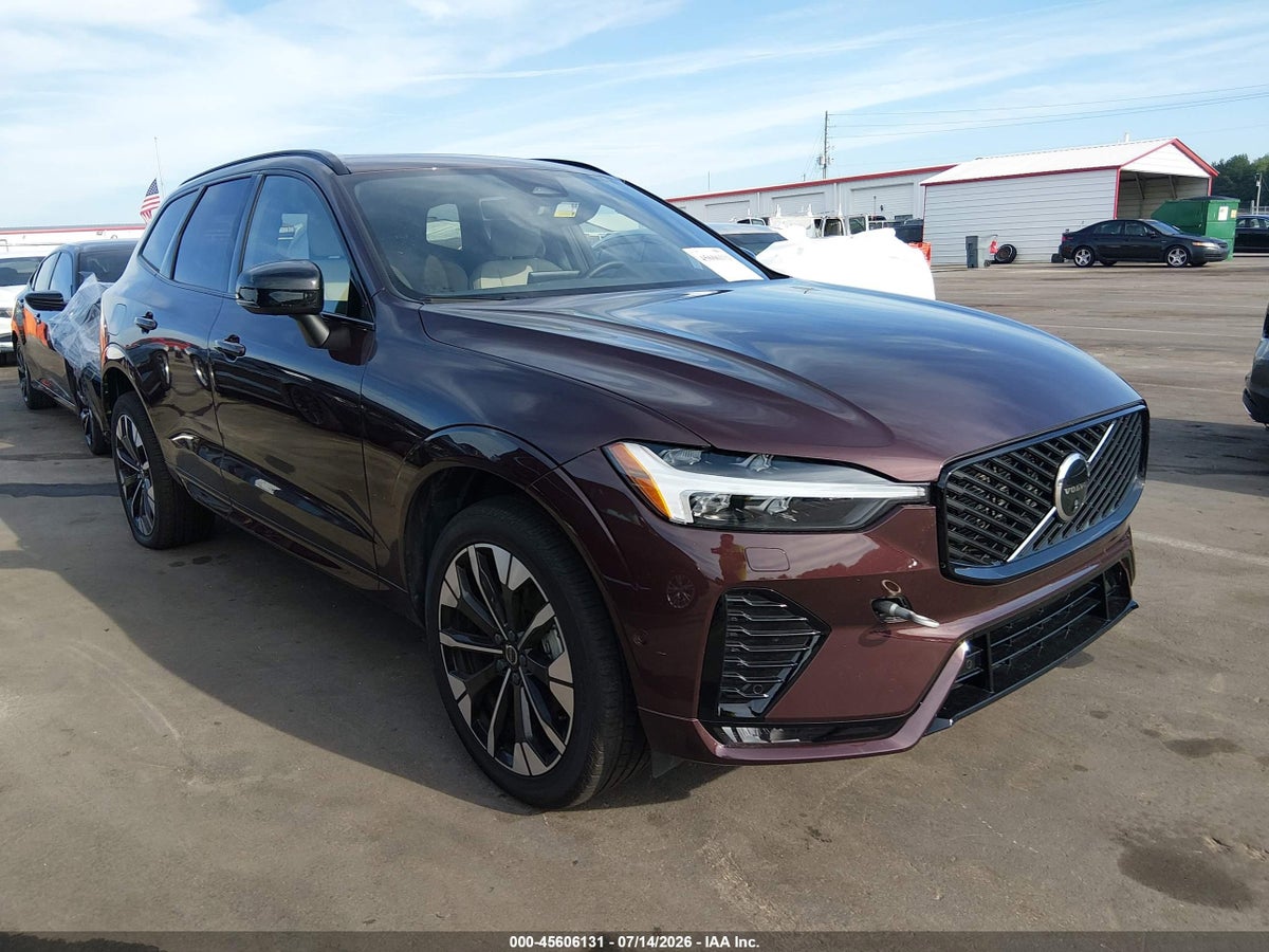 2026 VOLVO XC60 B5 PLUS