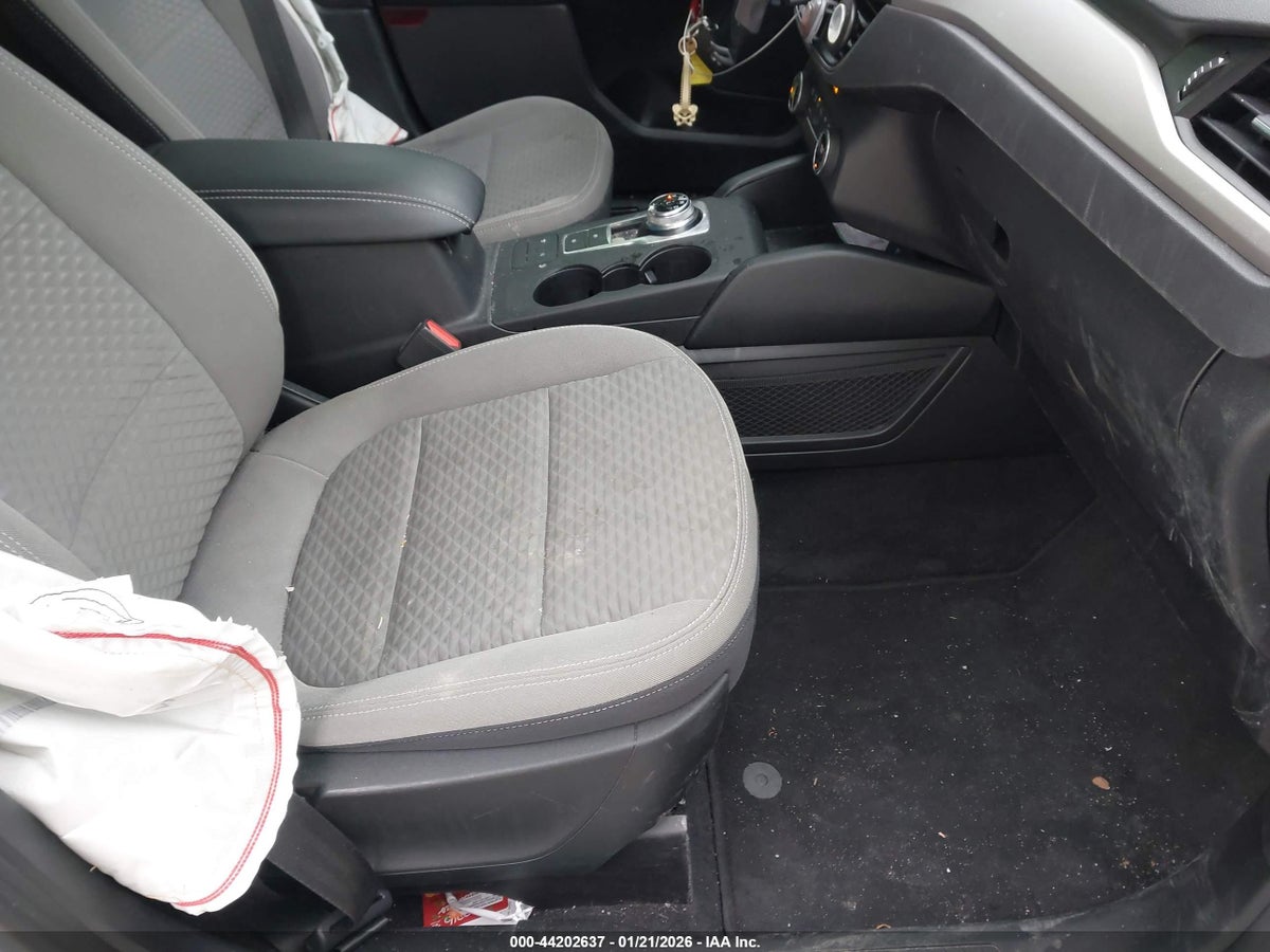 2020 FORD ESCAPE SE — снимка 5