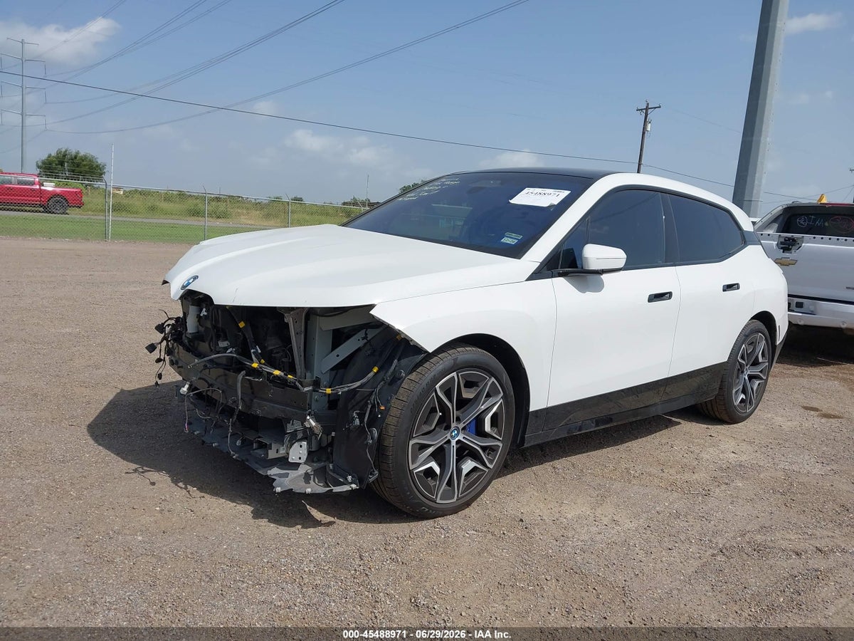 2023 BMW IX XDRIVE50 — снимка 2