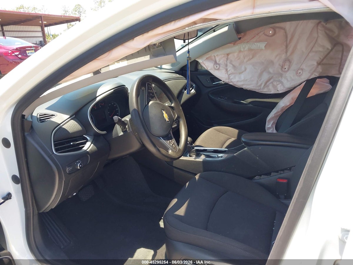 2023 CHEVROLET MALIBU FWD 1LT — снимка 5