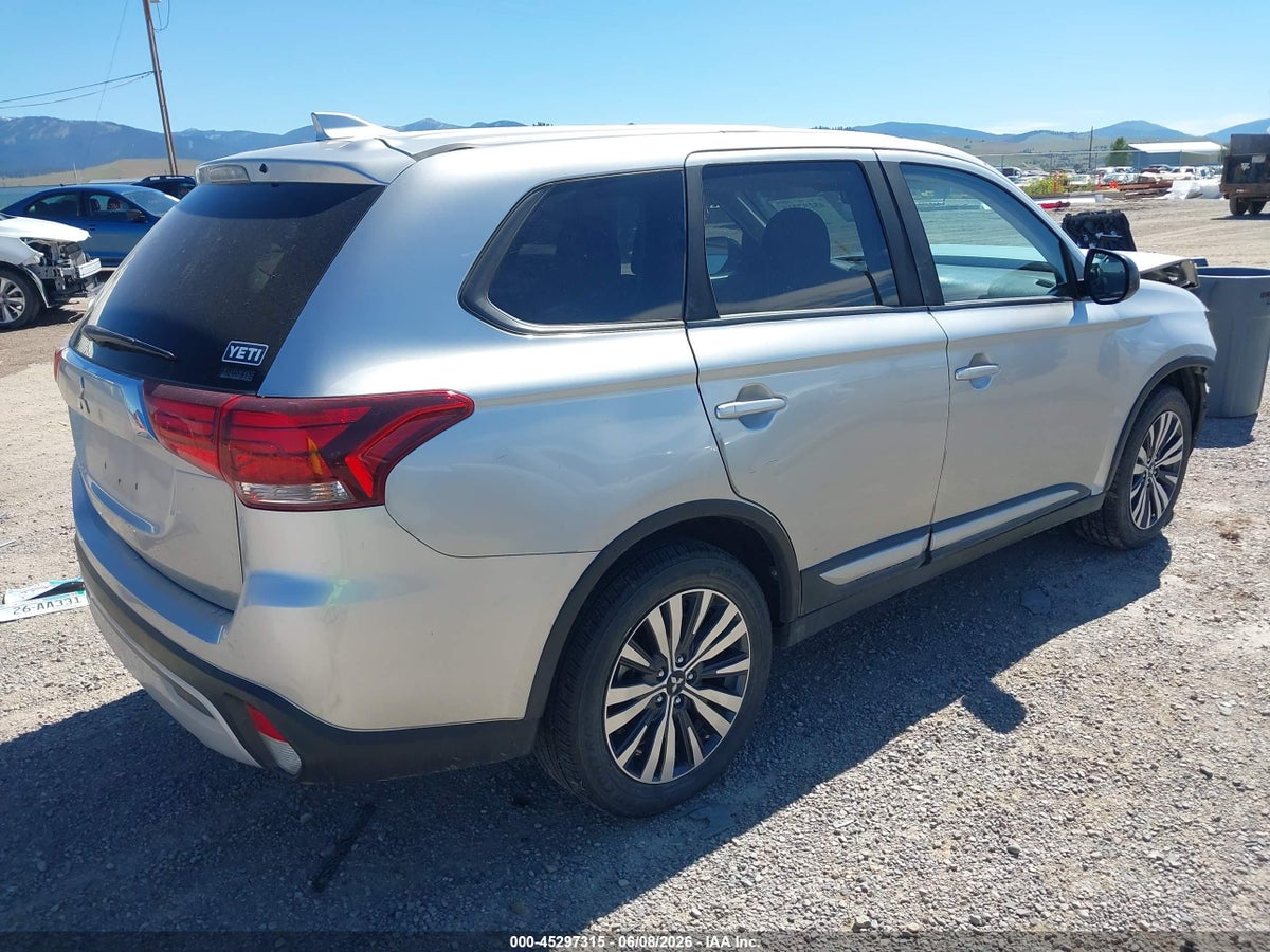 2020 MITSUBISHI OUTLANDER ES 2.4 S-AWC/LE 2.4 S-AWC/SE 2.4 S-AWC/SEL 2.4 S-AWC/SP 2.4 S-AWC — снимка 4